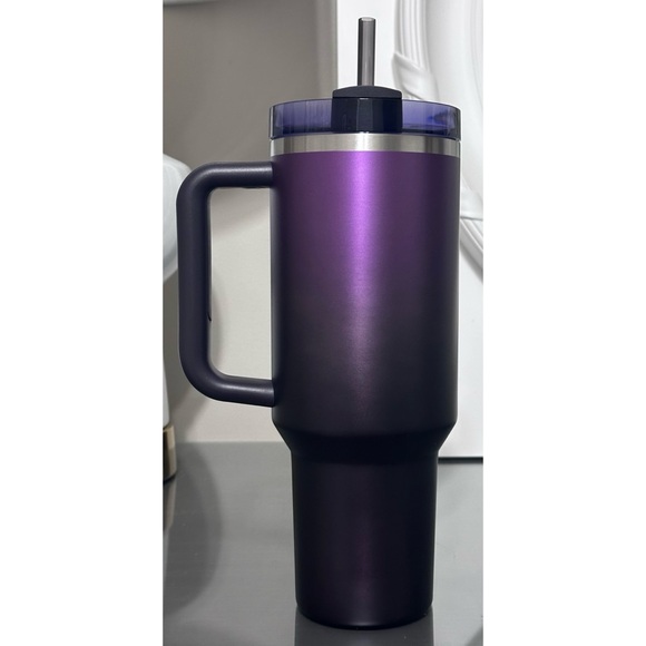 Stanley x Starbucks CHINA Exclusive 2025 HALLOWEEN PURPLE 40oz Tumbler - Picture 2 of 4